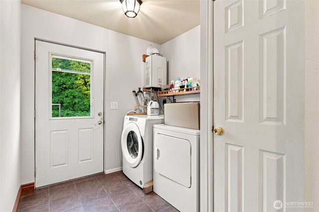 400 SE Dogwood Road, Port Orchard, WA 98367
