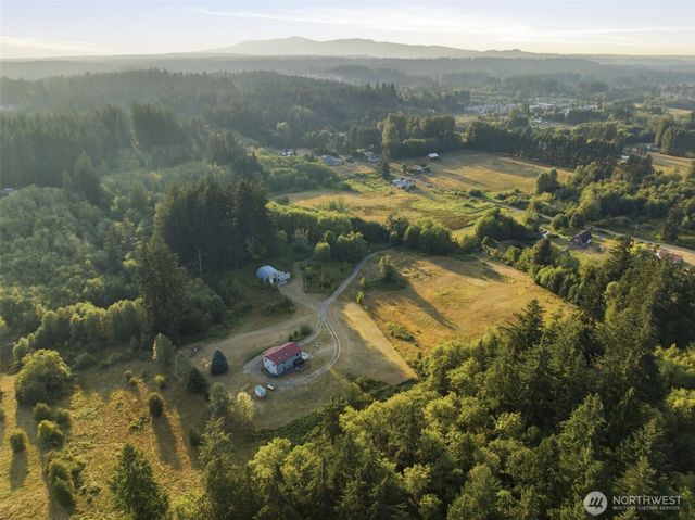 400 SE Dogwood Road, Port Orchard, WA 98367