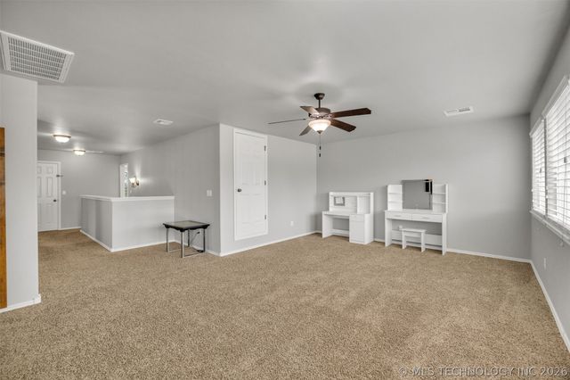 9407 N 96th East Avenue, Owasso, OK 74055