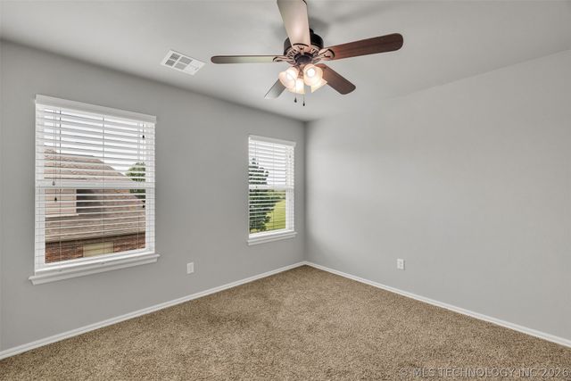 9407 N 96th East Avenue, Owasso, OK 74055