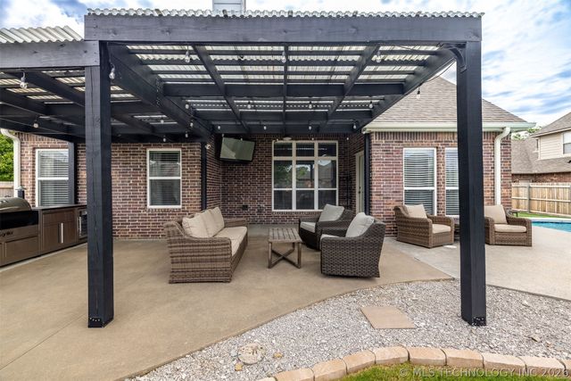 9407 N 96th East Avenue, Owasso, OK 74055
