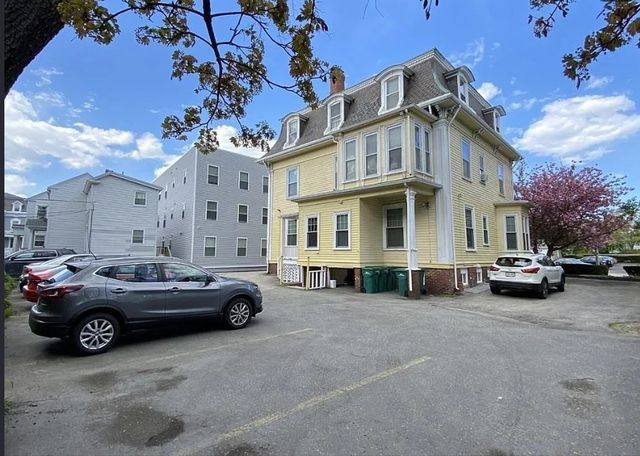 9 Portland 2, Lynn, MA 01902