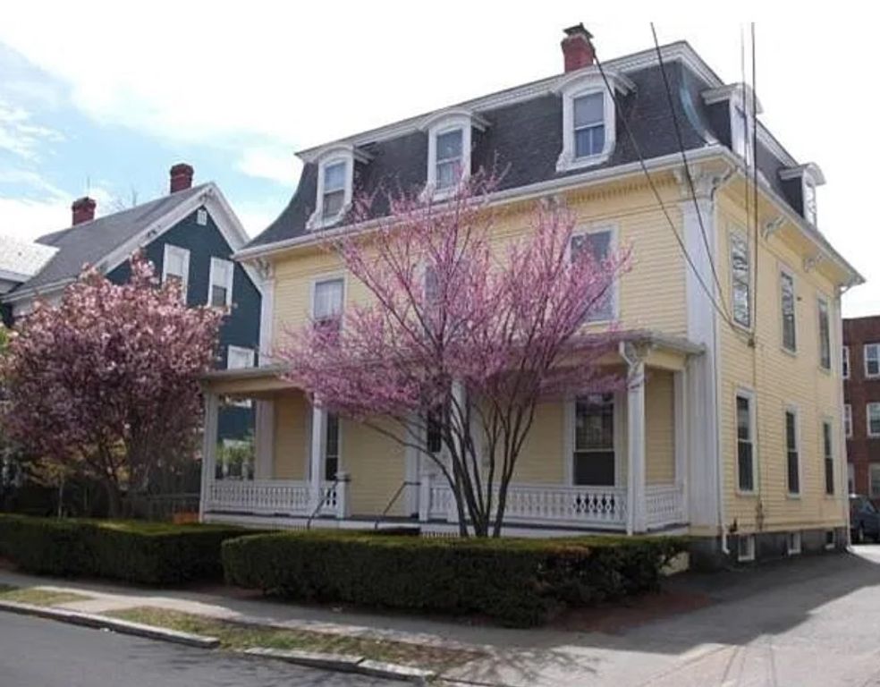 9 Portland 2, Lynn, MA 01902