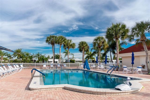 16 N GRANADA PLAZA, Englewood, FL 34223