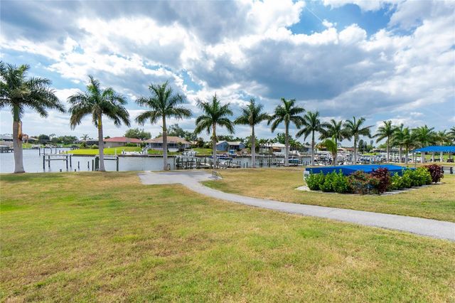 16 N GRANADA PLAZA, Englewood, FL 34223