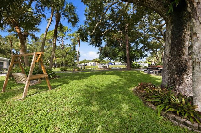 16 N GRANADA PLAZA, Englewood, FL 34223