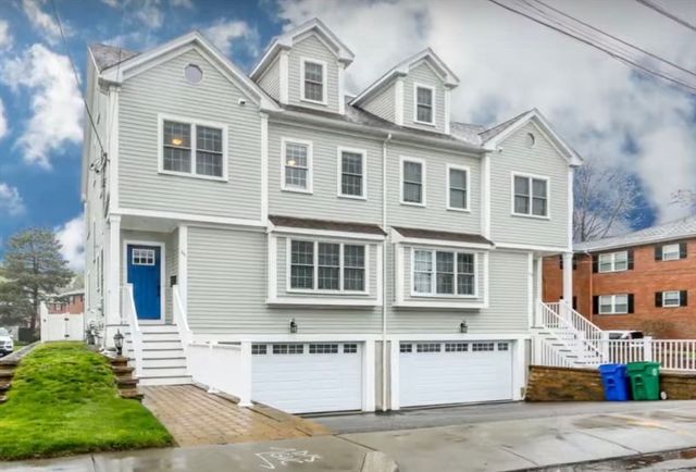 109 Farwell St 109, Newton, MA 02460