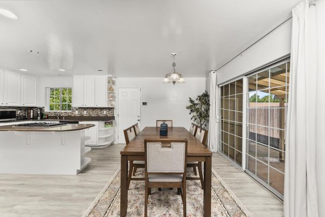 2212 Cervantes Dr, Rancho Cordova, CA 95670