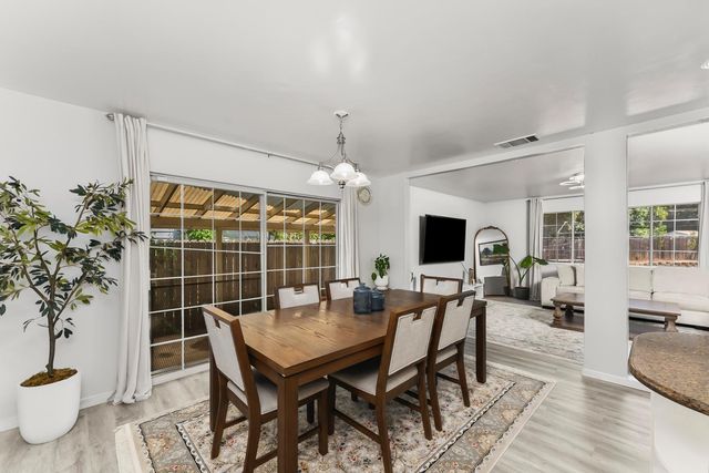 2212 Cervantes Dr, Rancho Cordova, CA 95670