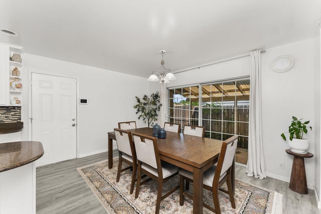 2212 Cervantes Dr, Rancho Cordova, CA 95670