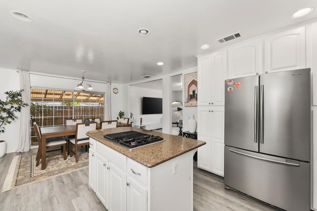 2212 Cervantes Dr, Rancho Cordova, CA 95670