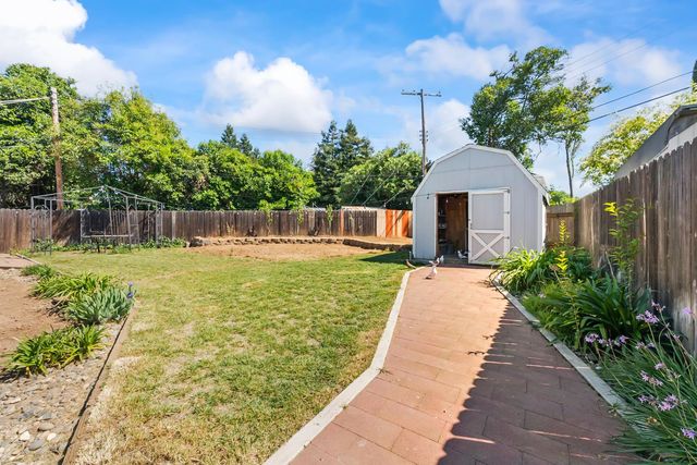 2212 Cervantes Dr, Rancho Cordova, CA 95670