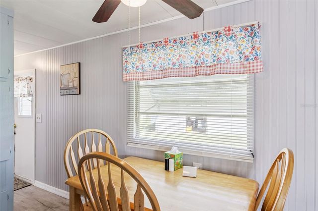 77 WILDWOOD LANE, Eustis, FL 32726