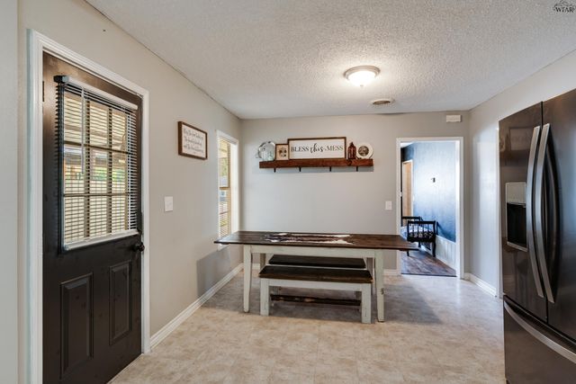 511 TIDAL STREET, Burkburnett, TX 76354