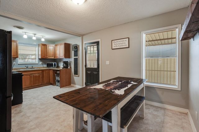 511 TIDAL STREET, Burkburnett, TX 76354