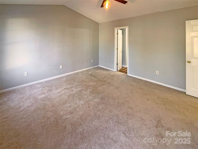 257 Doughton Lane, Charlotte, NC 28217