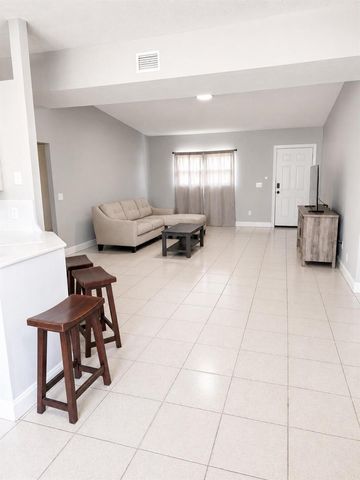 468 N 53rd Dr Drive N, West Palm Beach, FL 33415