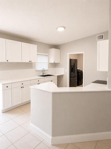 468 N 53rd Dr Drive N, West Palm Beach, FL 33415