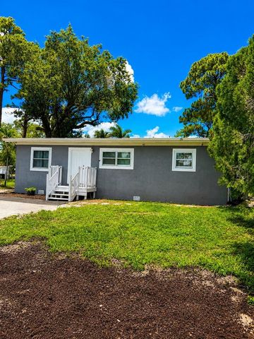 468 N 53rd Dr Drive N, West Palm Beach, FL 33415