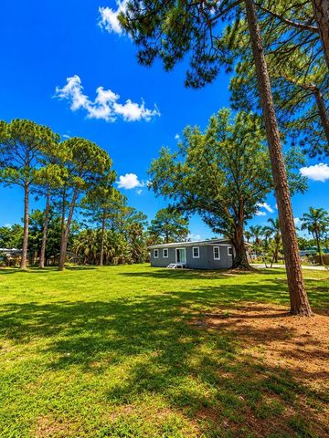 468 N 53rd Dr Drive N, West Palm Beach, FL 33415