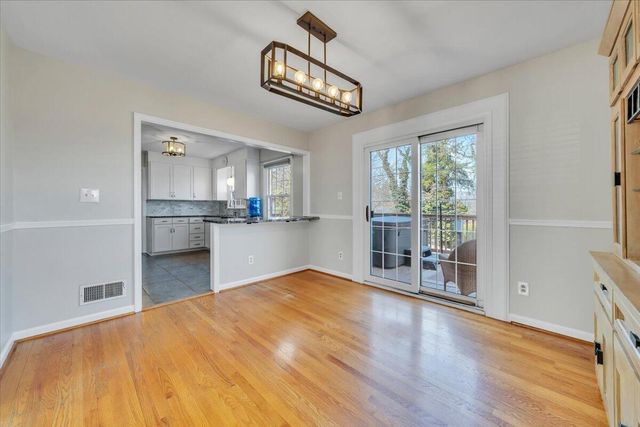 5855 Bighorn DR, Roanoke, VA 24018