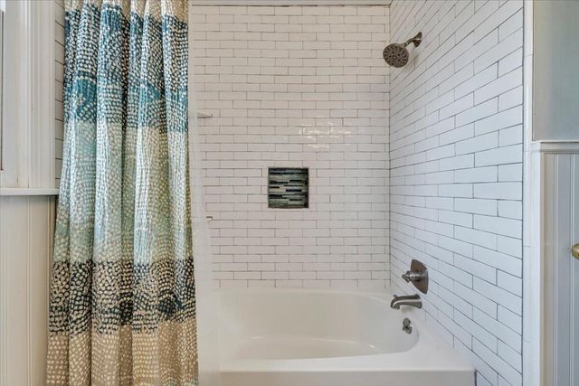 5855 Bighorn DR, Roanoke, VA 24018