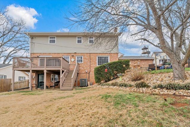 5855 Bighorn DR, Roanoke, VA 24018