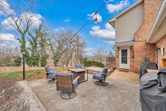 5855 Bighorn DR, Roanoke, VA 24018