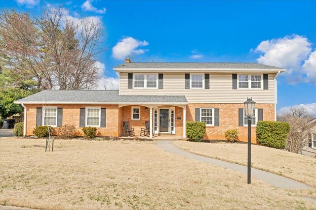 5855 Bighorn DR, Roanoke, VA 24018