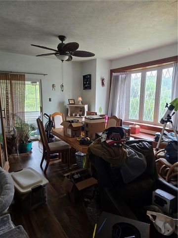 1221 Martin Ave, New Kensington, PA 15068