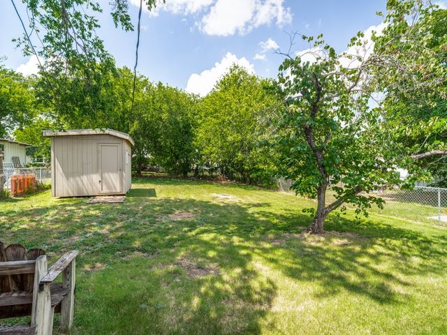 9108 Farmer Road, White Settlement, TX 76108
