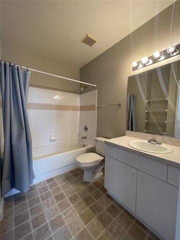 17112 CARRINGTON PARK DRIVE 924, Tampa, FL 33647