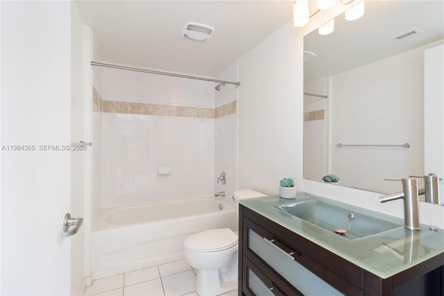 1861 N River Drive 3, Miami, FL 33125
