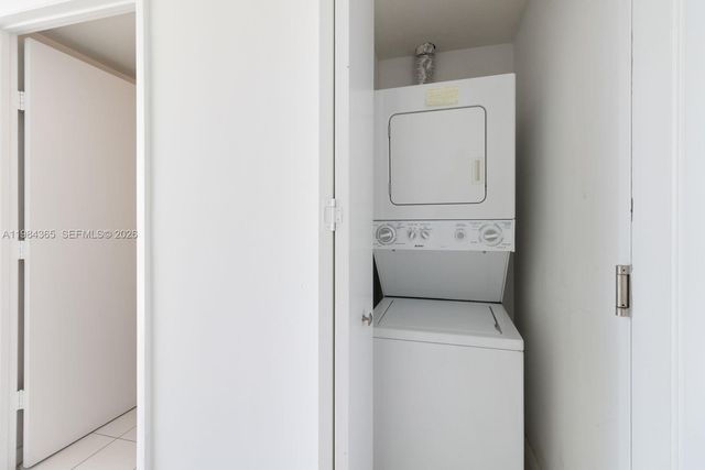 1861 N River Drive 3, Miami, FL 33125
