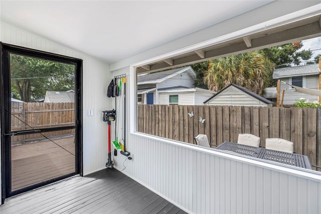 1323 7TH AVENUE N, St Petersburg, FL 33705