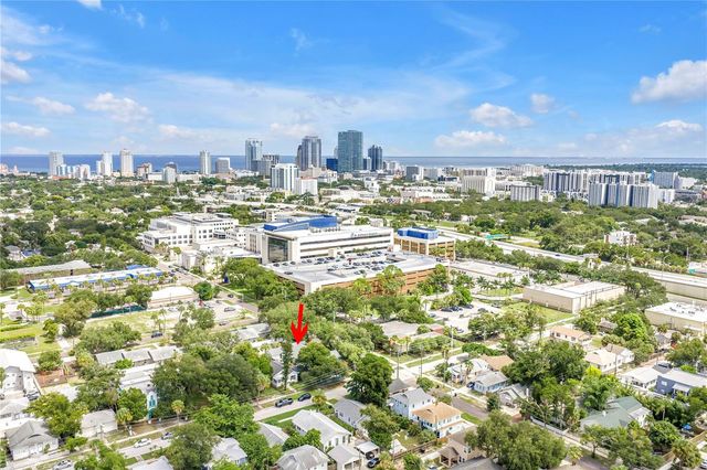 1323 7TH AVENUE N, St Petersburg, FL 33705