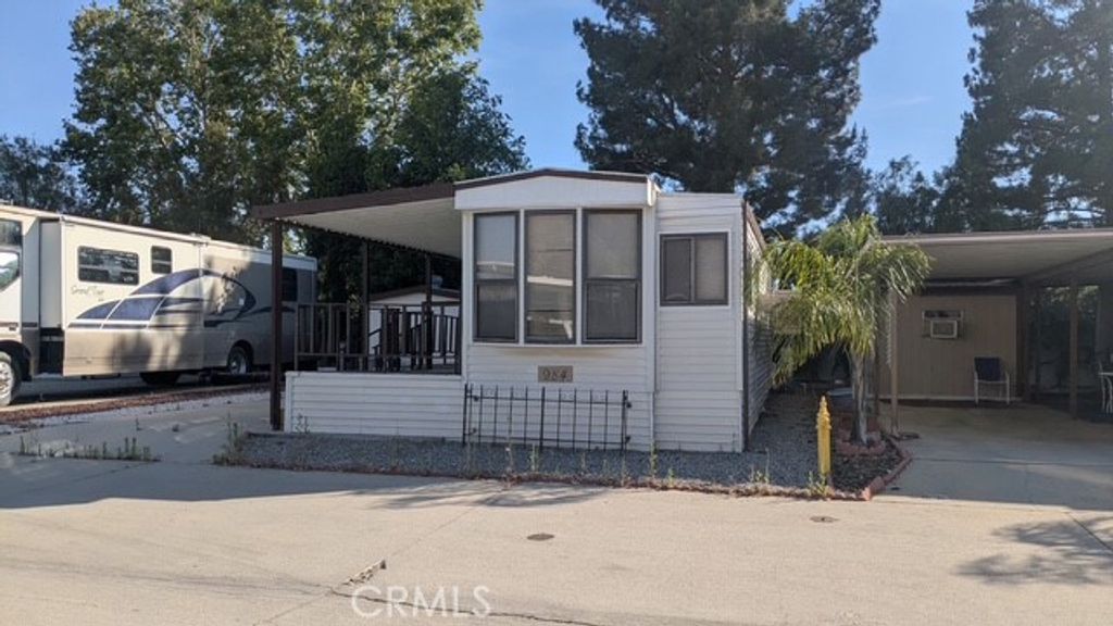 984 Acorn, San Jacinto, CA 92583