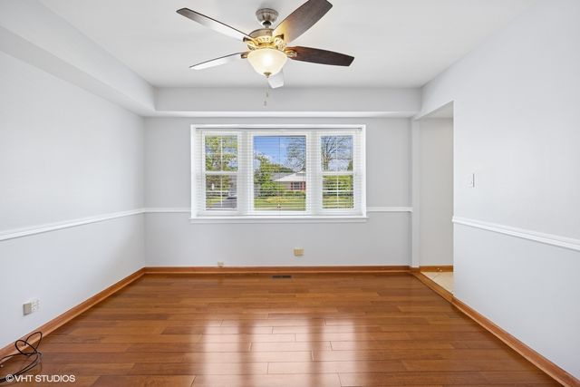 751 Essington Lane, Buffalo Grove, IL 60089