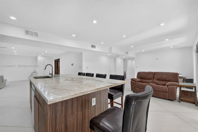 15200 SW 81st Avenue, Palmetto Bay, FL 33157
