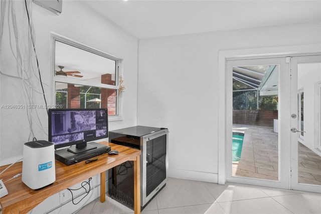 15200 SW 81st Avenue, Palmetto Bay, FL 33157