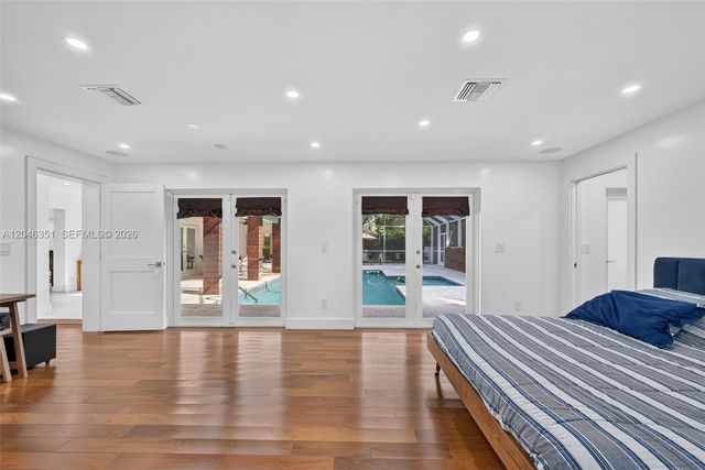 15200 SW 81st Avenue, Palmetto Bay, FL 33157
