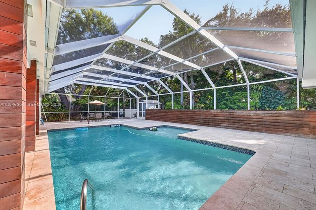 15200 SW 81st Avenue, Palmetto Bay, FL 33157