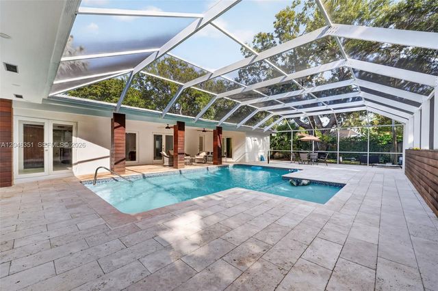 15200 SW 81st Avenue, Palmetto Bay, FL 33157