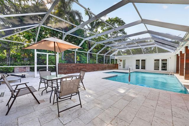 15200 SW 81st Avenue, Palmetto Bay, FL 33157