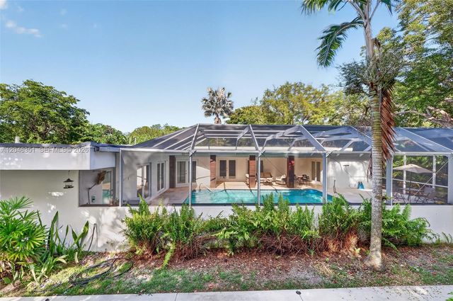 15200 SW 81st Avenue, Palmetto Bay, FL 33157