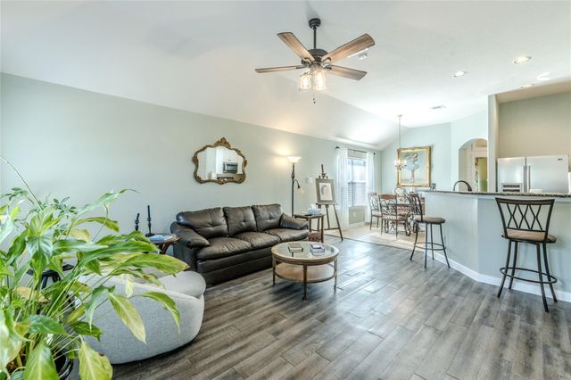 1089 Hot Spring VLY, Buda, TX 78610