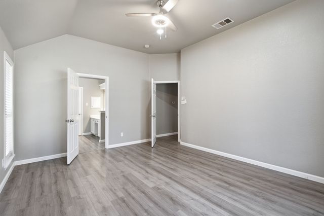 1237 Christopher Lane, Lewisville, TX 75077