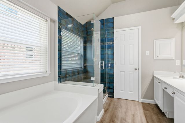 1237 Christopher Lane, Lewisville, TX 75077