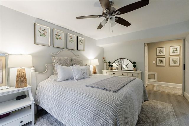 515 Forest Place, Roswell, GA 30076