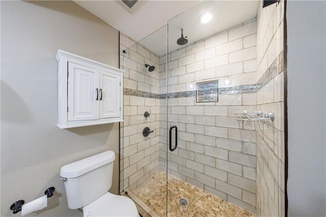 515 Forest Place, Roswell, GA 30076